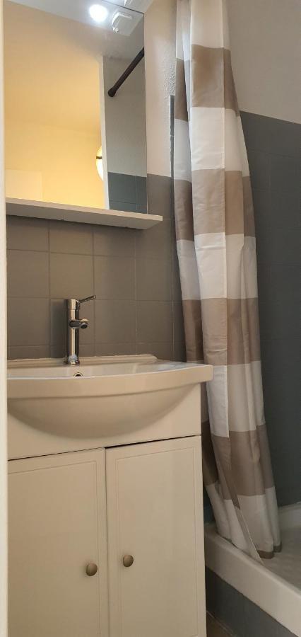 Apartamento Havre De Paix A 2 Pas De L'Eau, Autonomie Saint-Mandrier-sur-Mer Exterior foto