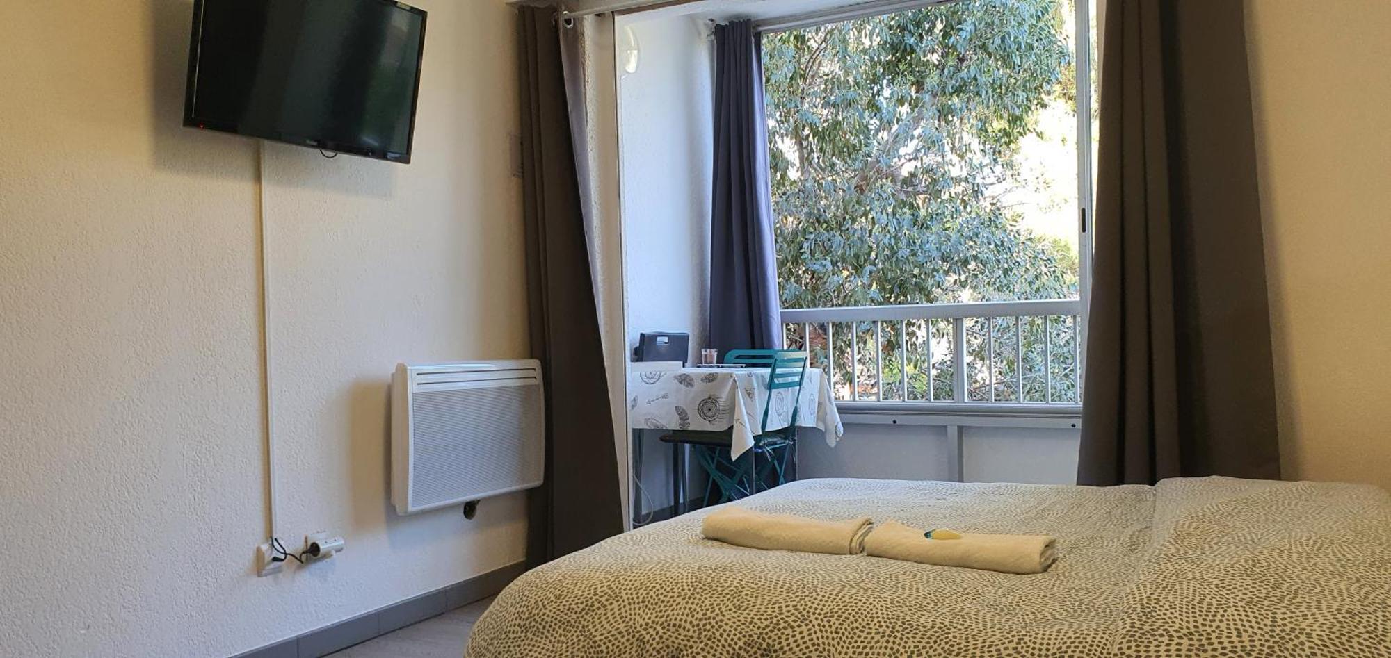 Apartamento Havre De Paix A 2 Pas De L'Eau, Autonomie Saint-Mandrier-sur-Mer Exterior foto